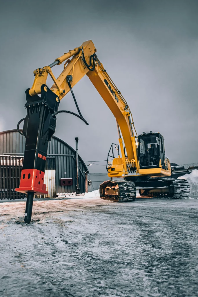 What Makes Hydraulic Breaker Hammers the Go-To Tool for Rock and Concrete Breaking