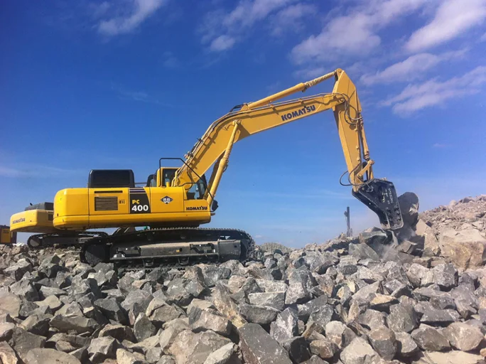 How Hydraulic Rock Breakers Transform Mining and Quarry Work
