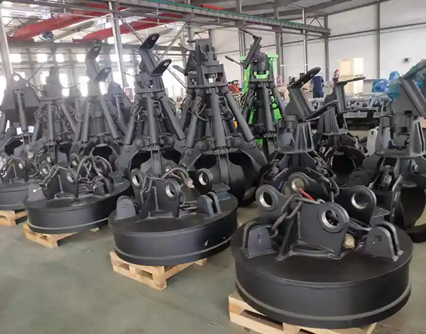 Hydraulic magnet lift