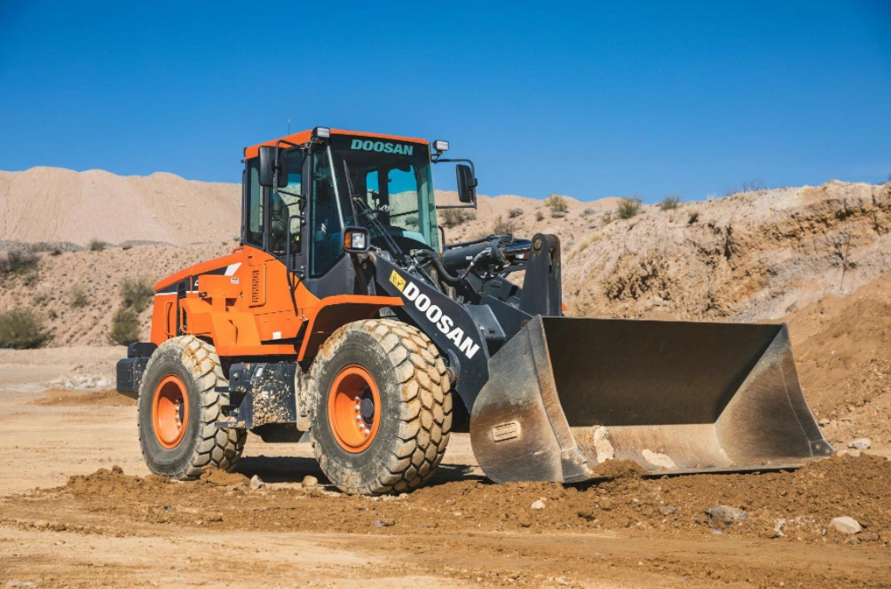 The Ultimate Guide to the Average Lifespan of Excavators and Other Construction Equipment